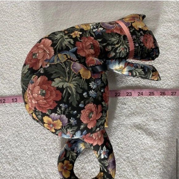 Vintage Handmade Floral Stuffed Perched  Cat Decor Kitty Cat - Picture 11 of 13